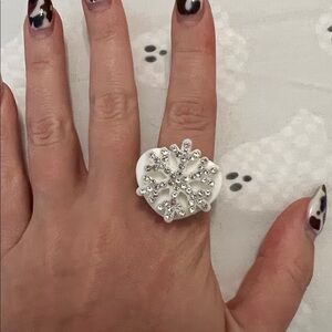 White Snowflake Ring with Rhinestones
